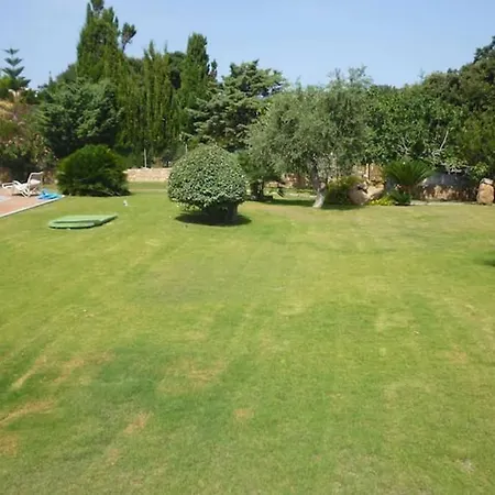 Stefania アパート カステルサルド