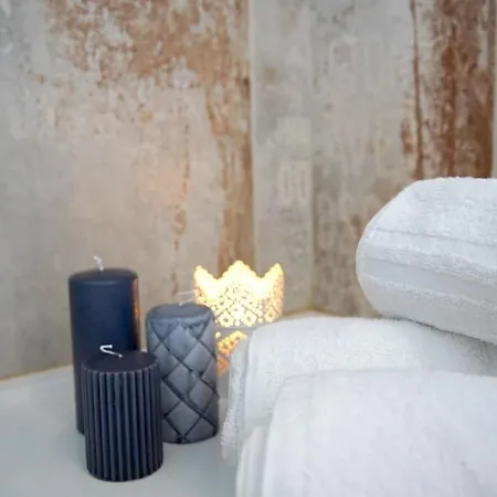 Stefania アパート カステルサルド